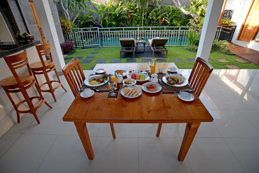 Sandi Agung Villa Seminyak Exterior foto